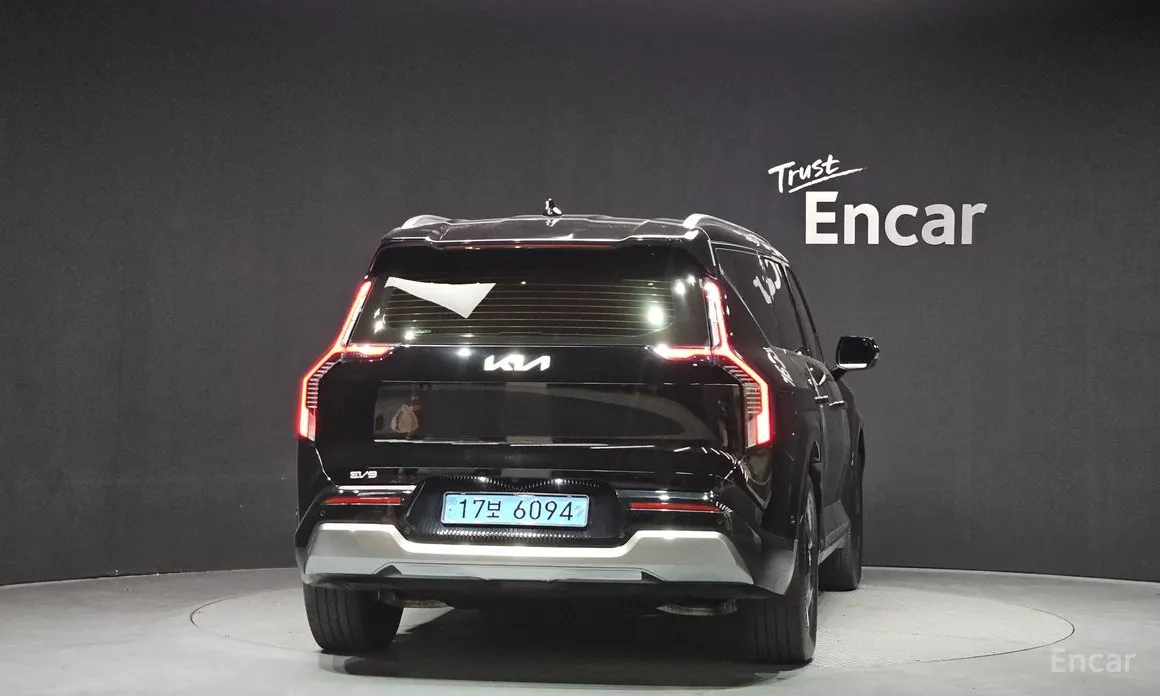 Фото 4 - Kia EV9