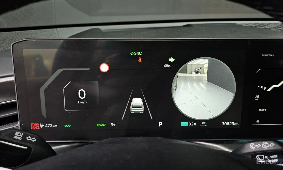 Фото 8 - Kia EV9