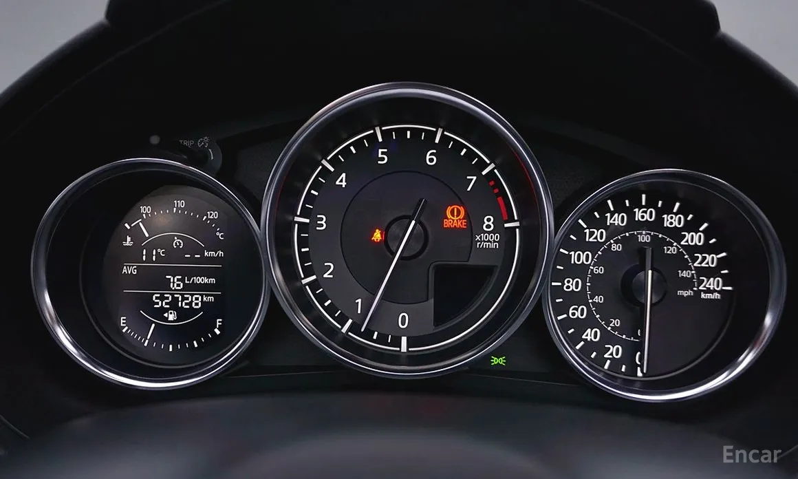 Фото 8 - Mazda MX-5 Miata