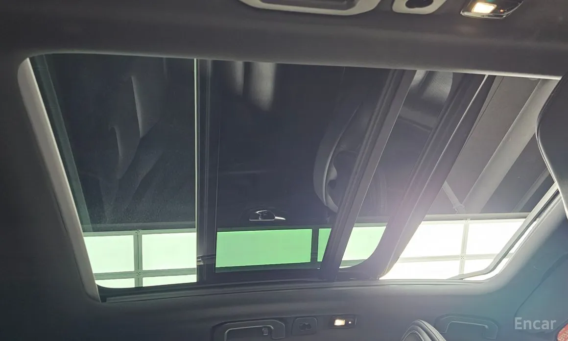 Фото 19 - Volvo XC60