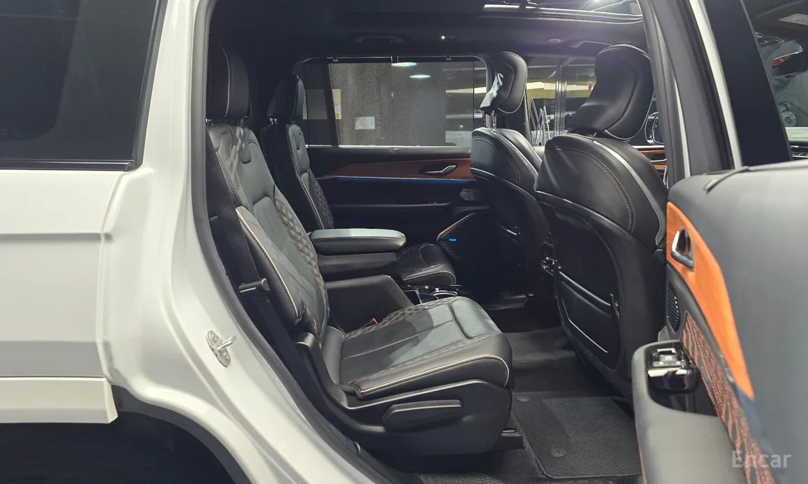 Фото 12 - Jeep Cherokee