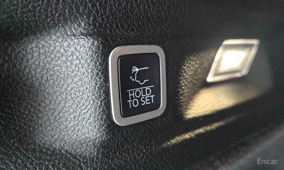 Фото 20 - Jeep Cherokee