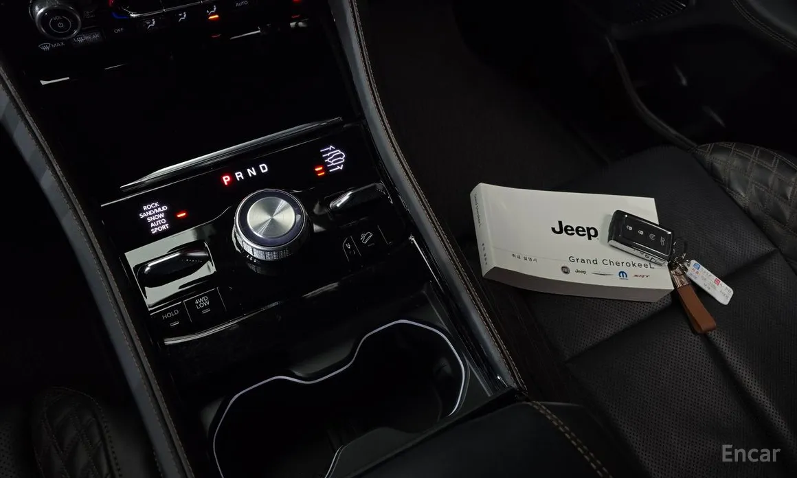 Фото 9 - Jeep Cherokee