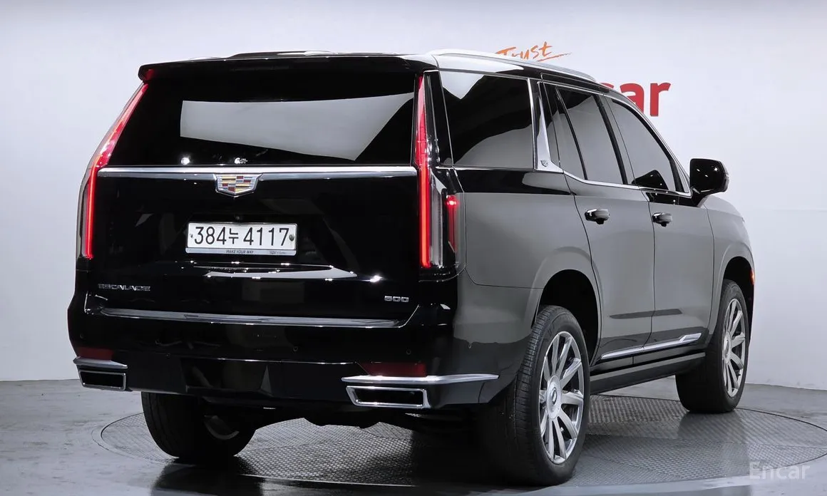 Фото 2 - Cadillac Escalade