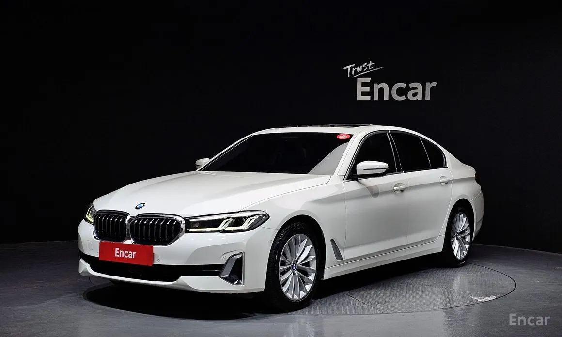 Photo 1 - BMW 5 Series