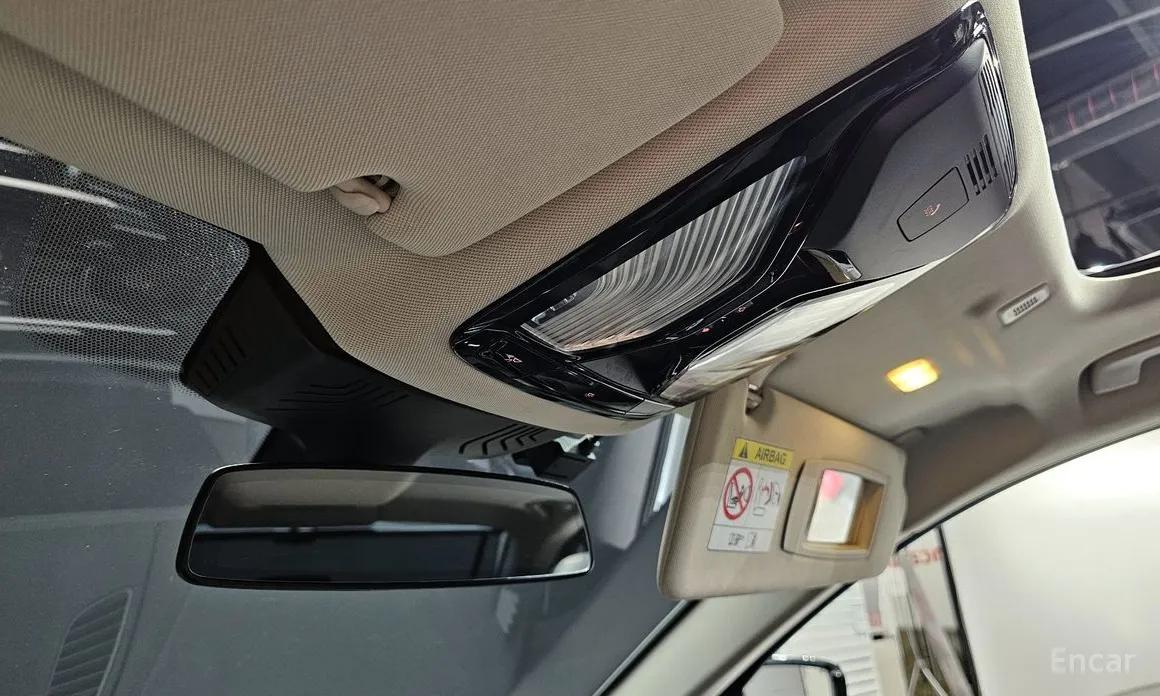 Photo 17 - BMW 5 Series