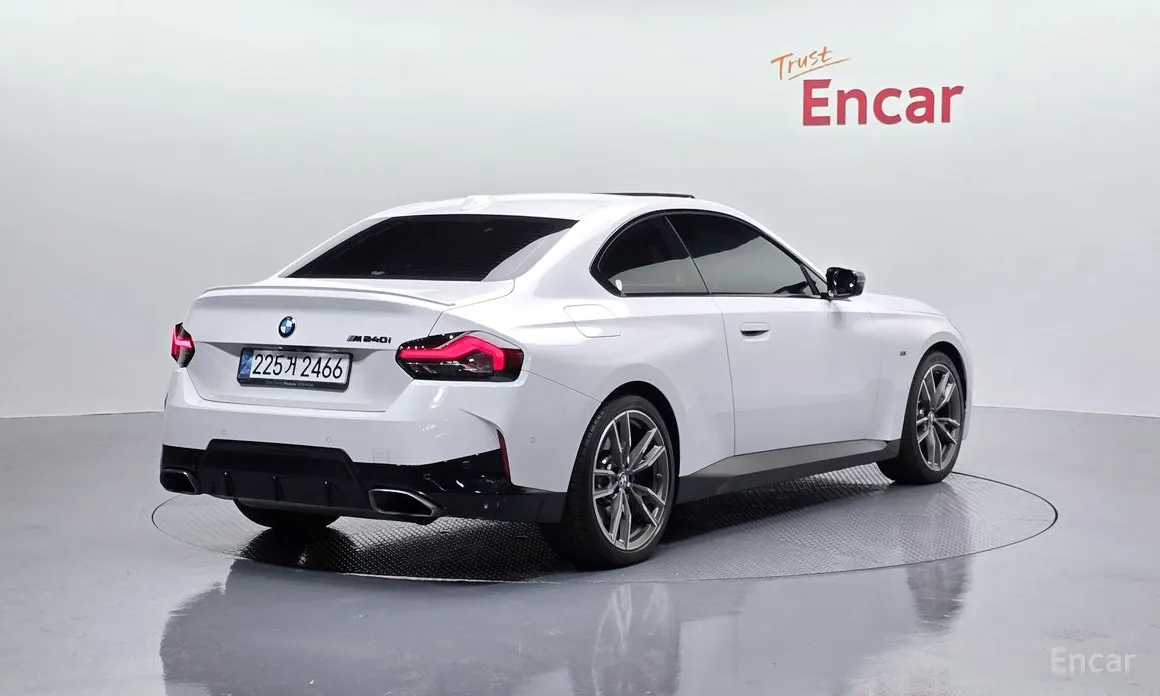 Фото 2 - BMW 2 Series