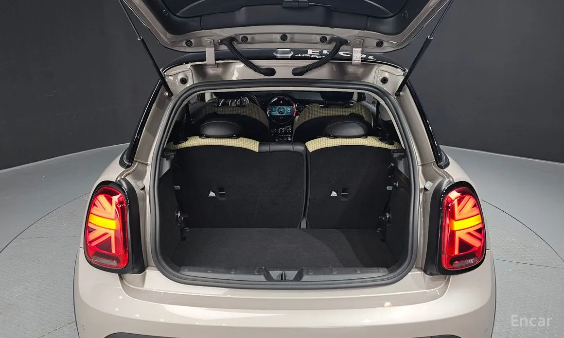 Фото 20 - Mini Cooper