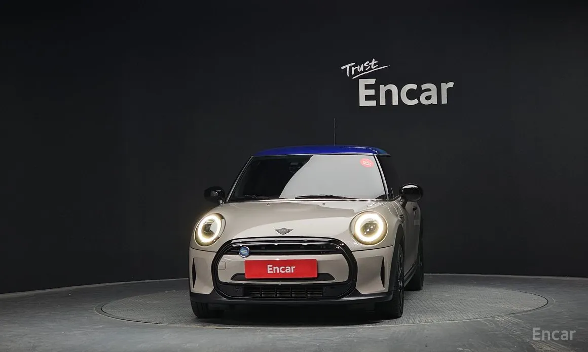 Фото 3 - Mini Cooper