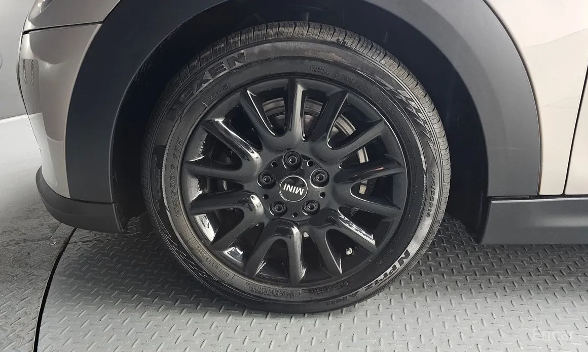 Фото 5 - Mini Cooper