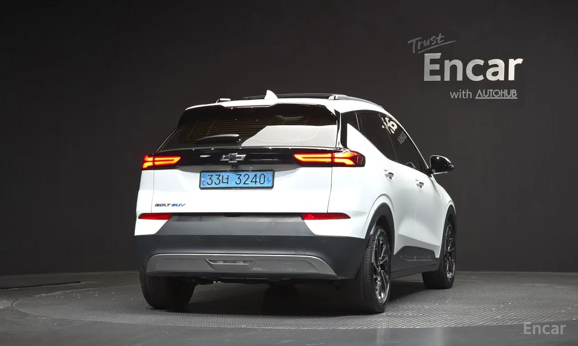 Фото 4 - Chevrolet Bolt EUV