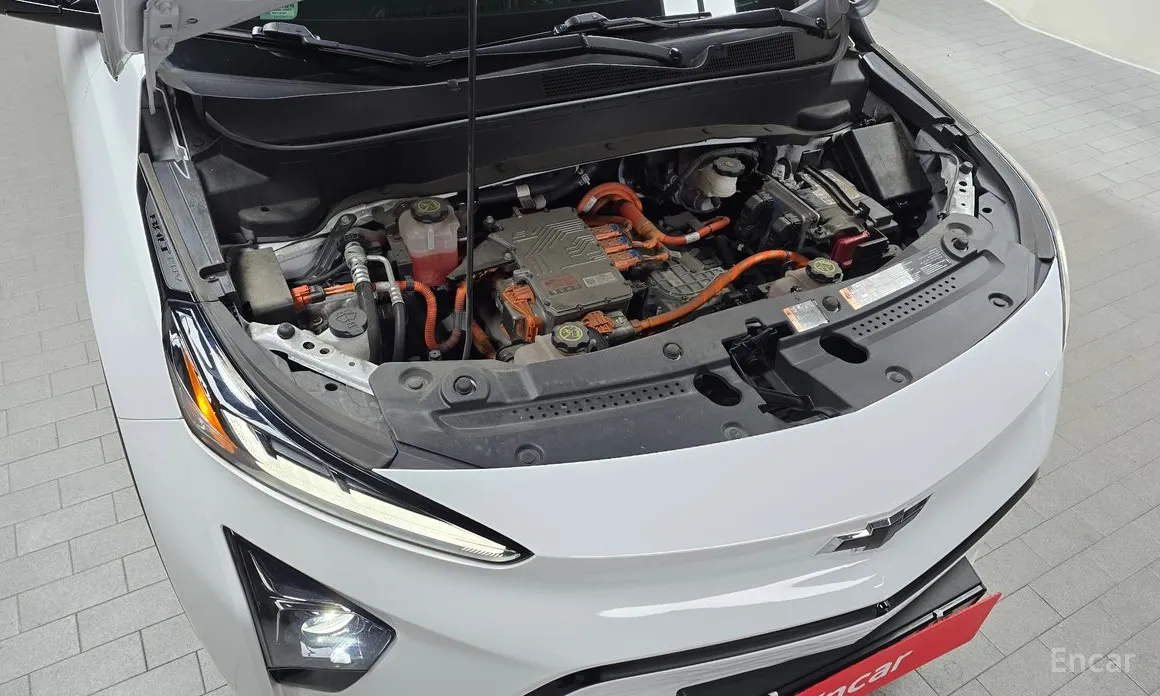Фото 6 - Chevrolet Bolt EUV