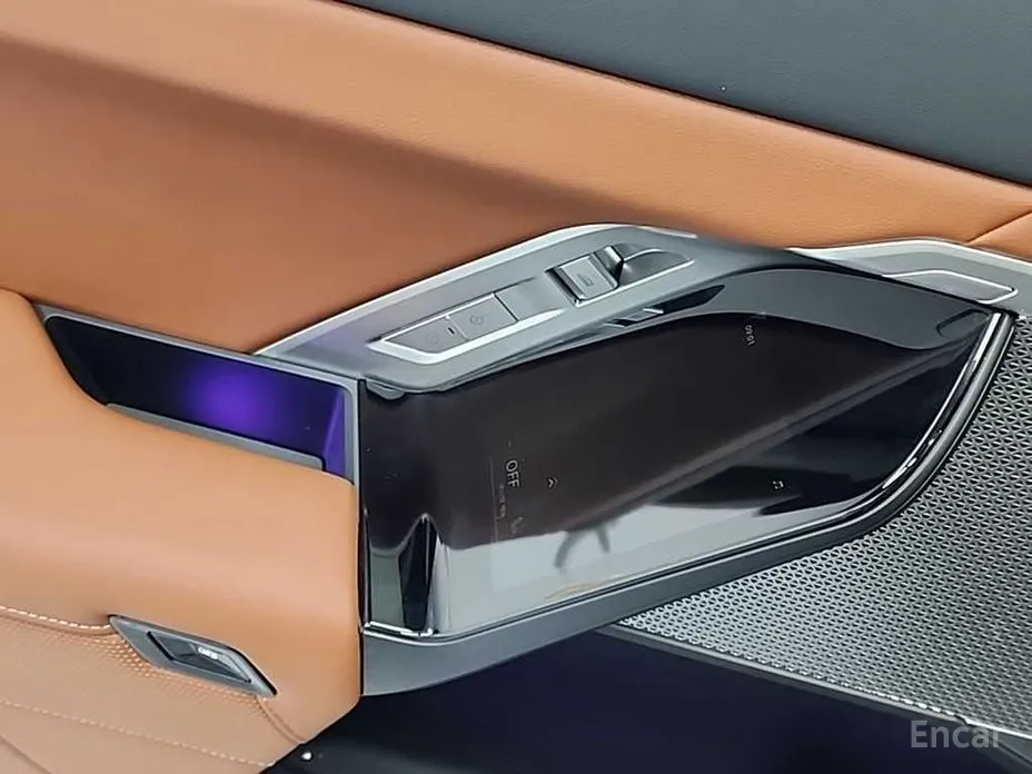 Фото 15 - BMW 7 Series