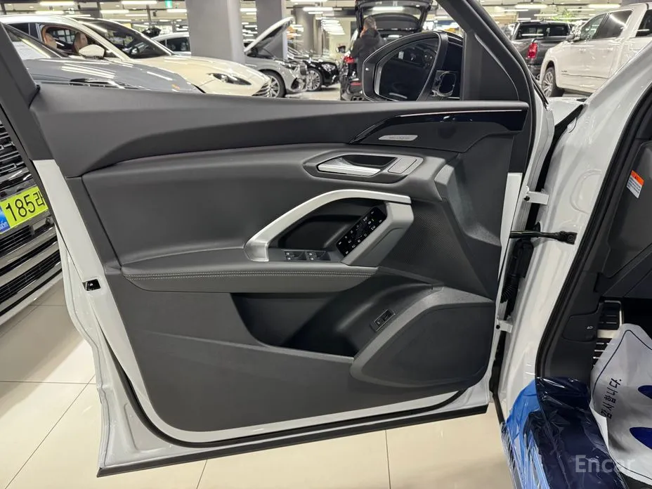 Фото 6 - Audi Q5