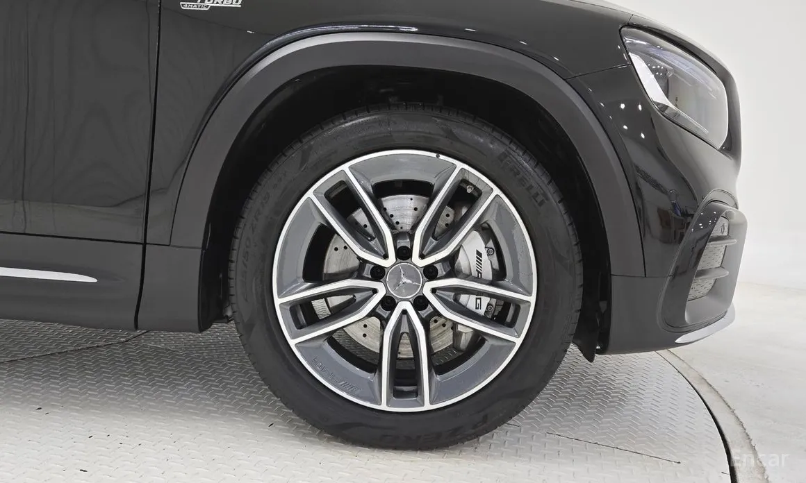 Mercedes-Benz GLB-Class 2020 AMG GLB35 4MATIC
