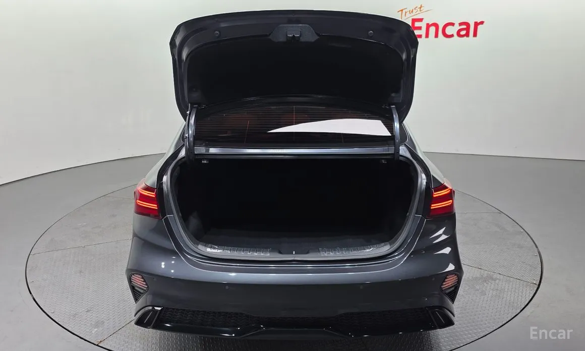 Фото 20 - Kia K3