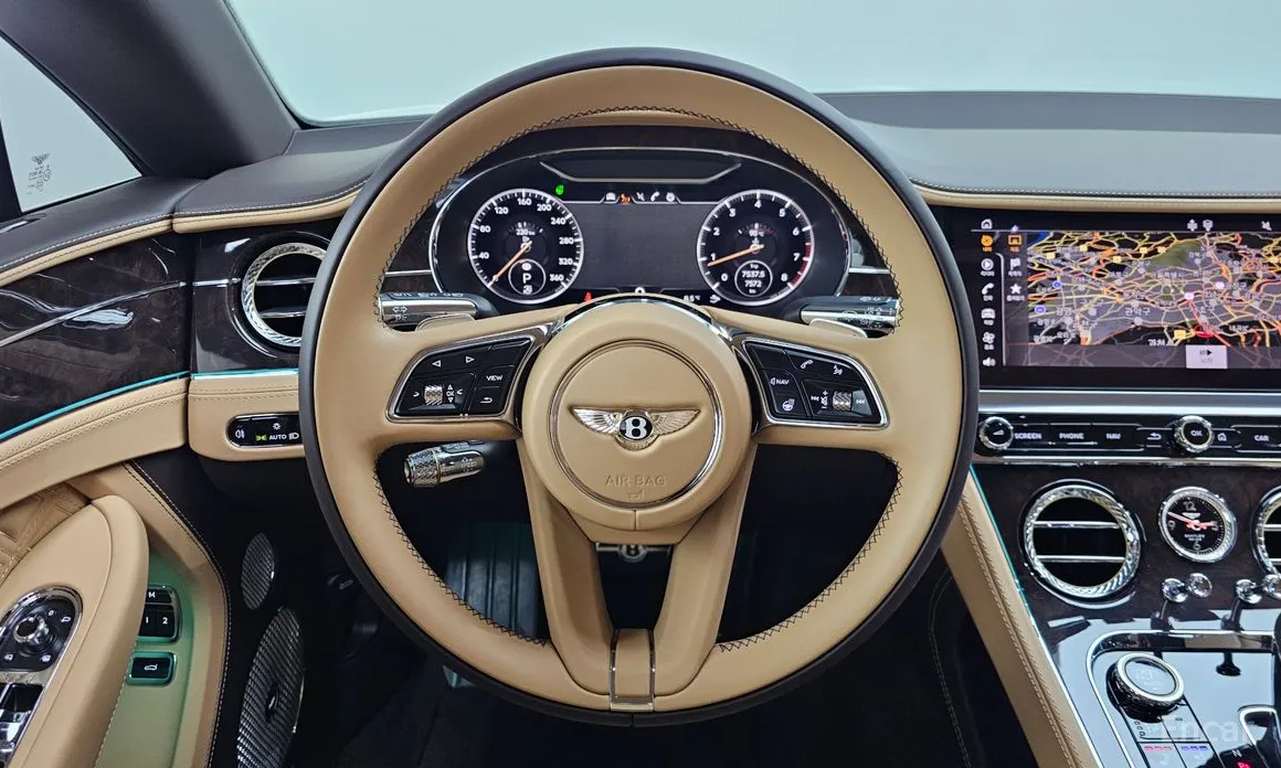 Фото 13 - Bentley Continental GT