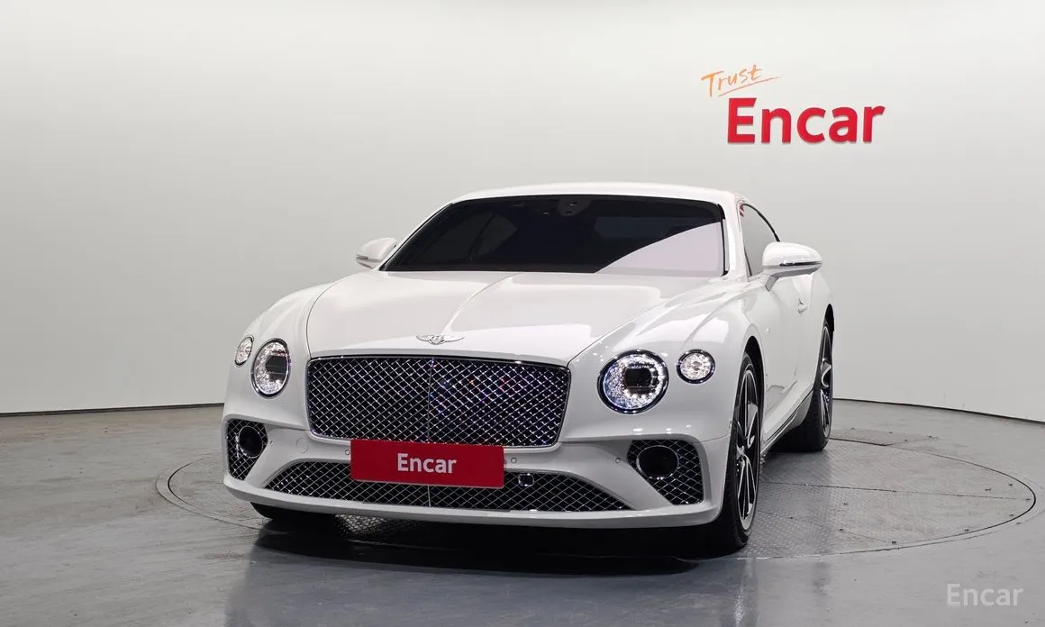 Фото 3 - Bentley Continental GT