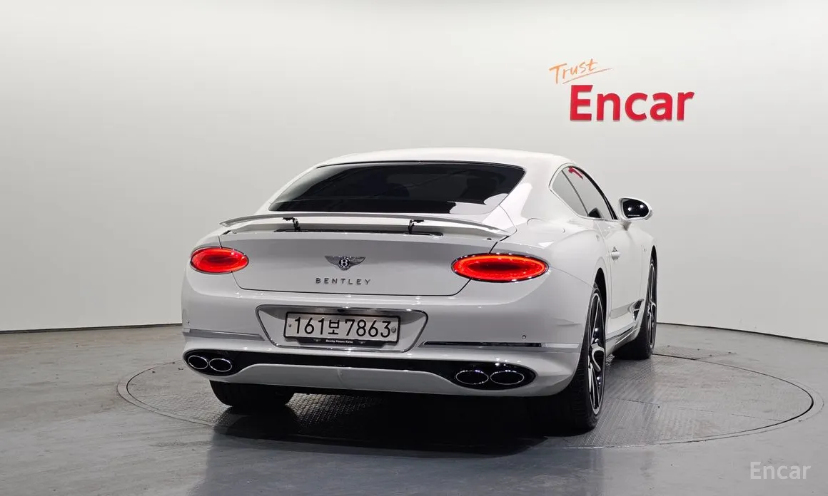 Фото 4 - Bentley Continental GT