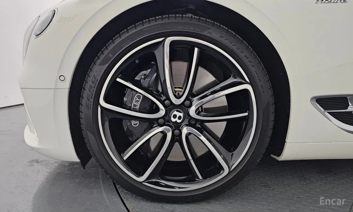 Фото 5 - Bentley Continental GT