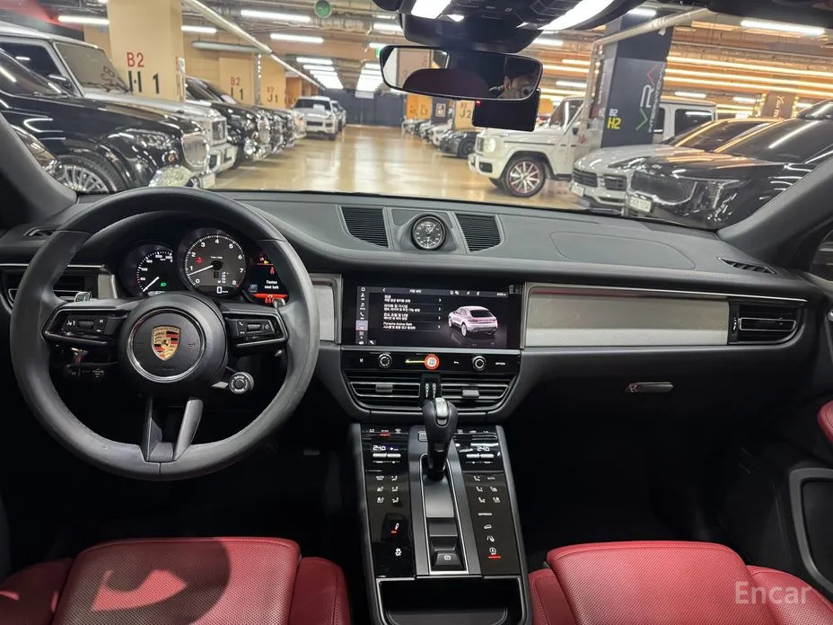 Фото 20 - Porsche Macan