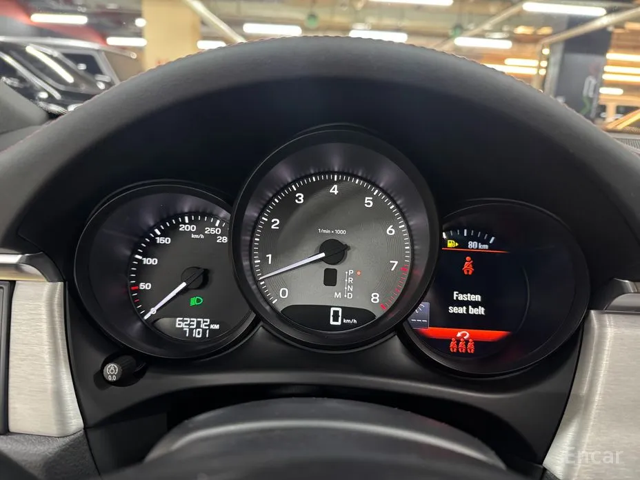 Фото 8 - Porsche Macan