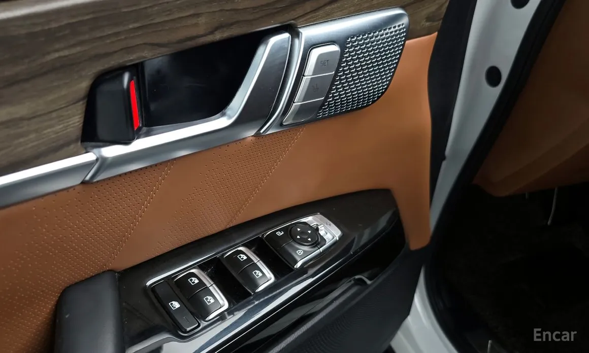 Фото 18 - Kia Mohave