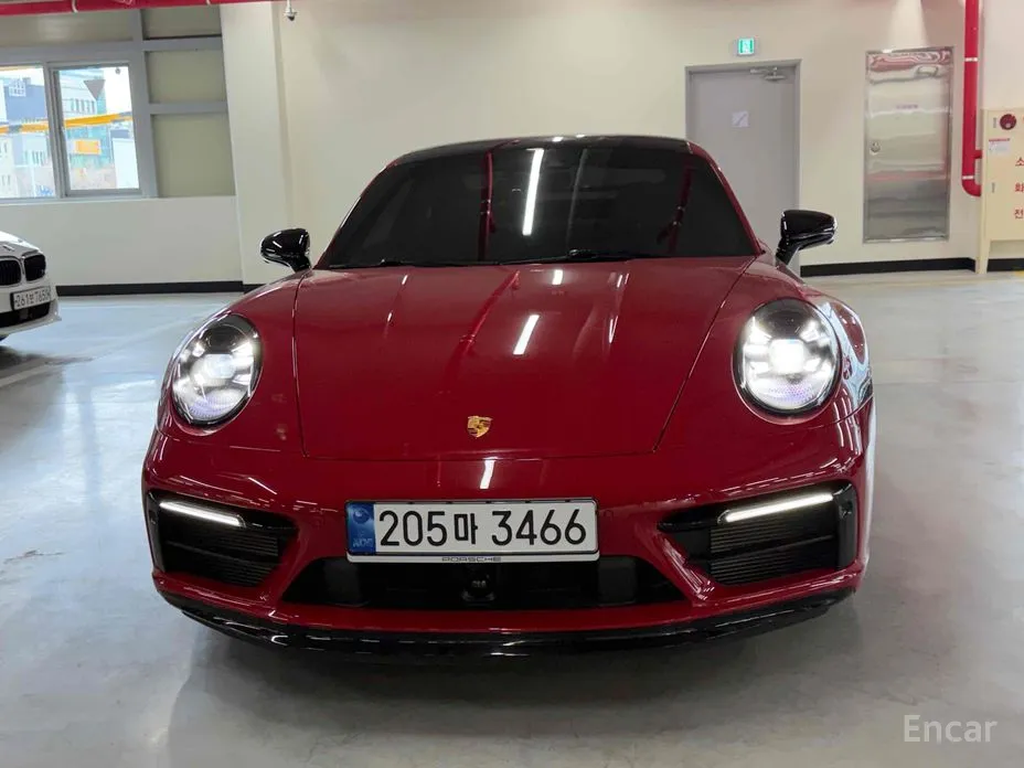 Photo 3 - Porsche 911