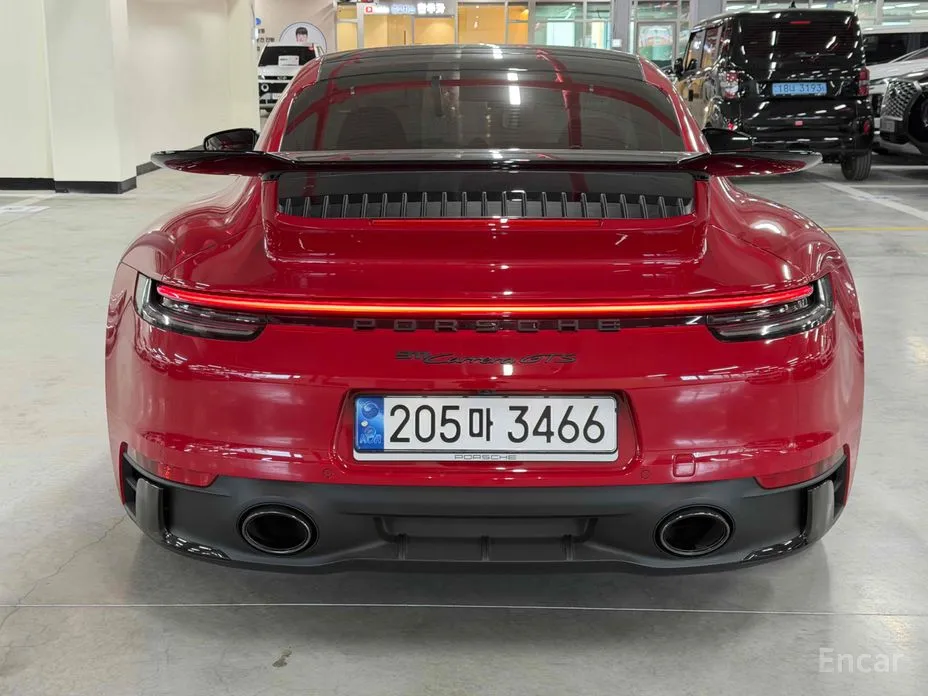 Photo 4 - Porsche 911