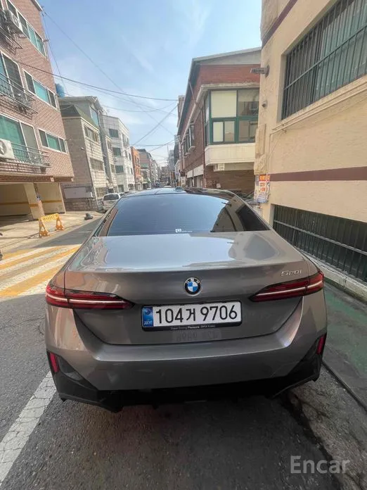 Фото 3 - BMW 5 Series