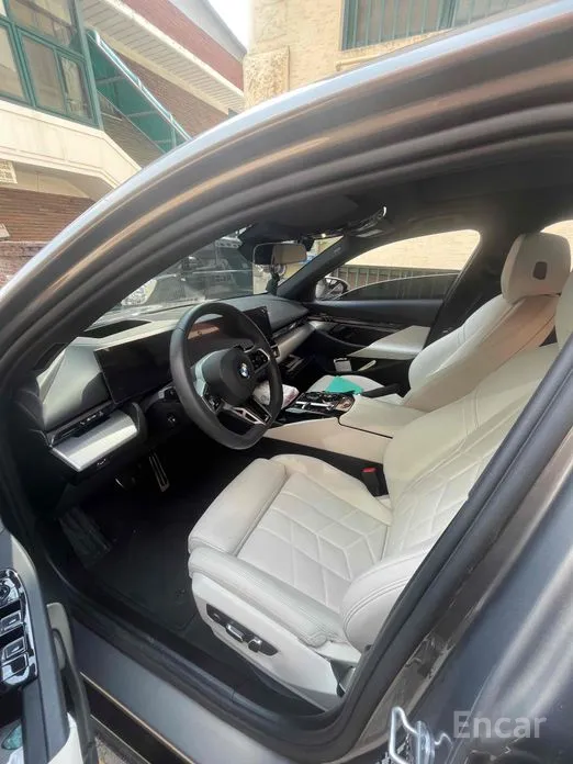 Фото 4 - BMW 5 Series