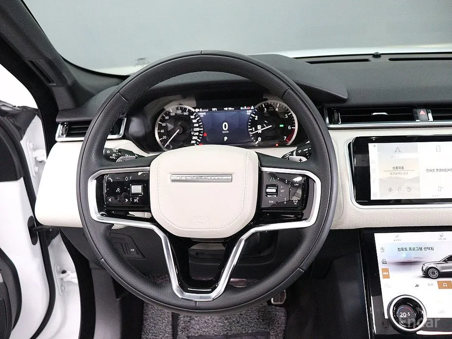 Фото 15 - Land Rover Range Rover Velar