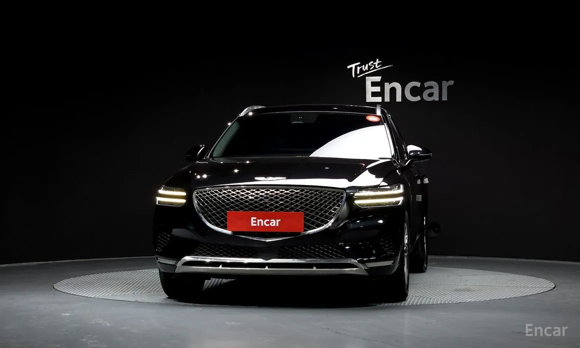 Фото 3 - Genesis GV70