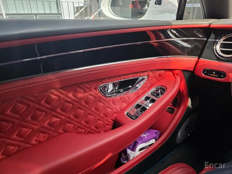 Фото 12 - Bentley Continental GT