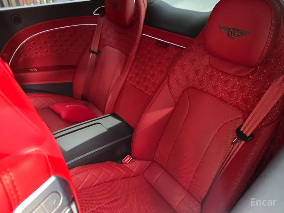 Фото 14 - Bentley Continental GT