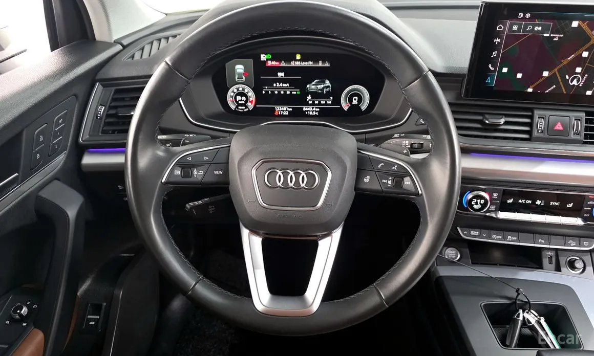 Фото 13 - Audi Q5