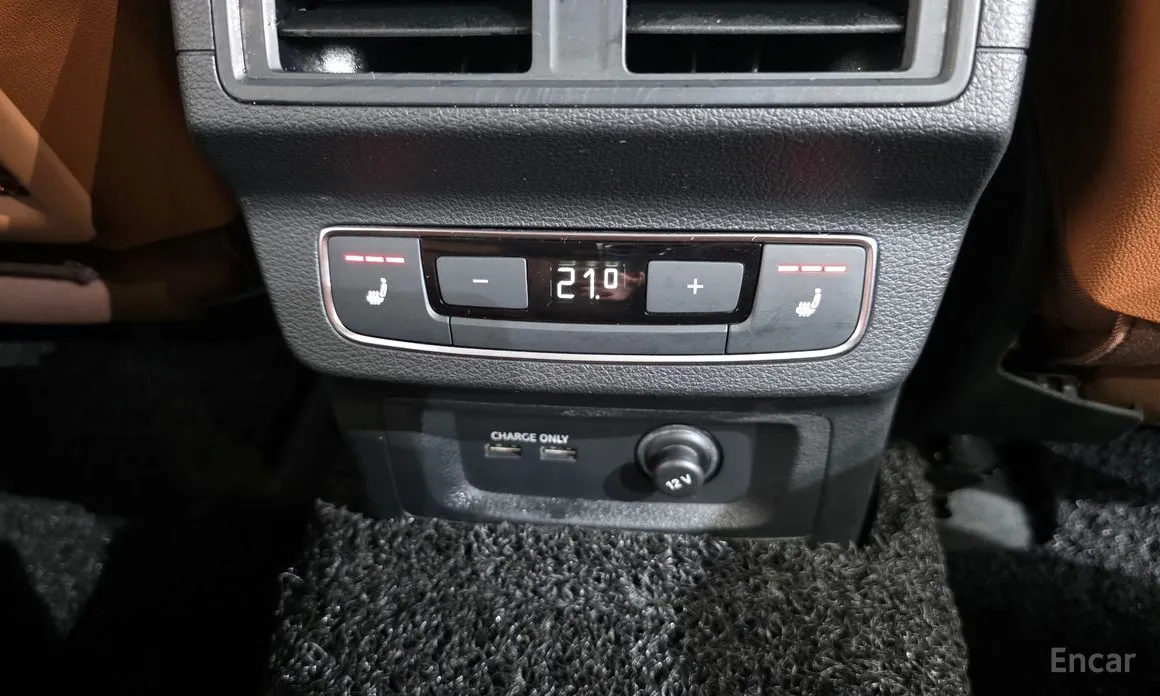 Фото 19 - Audi Q5