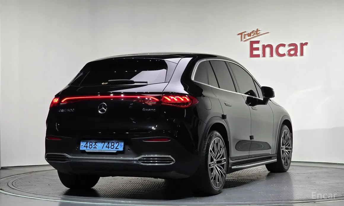 Фото 2 - Mercedes-Benz EQE