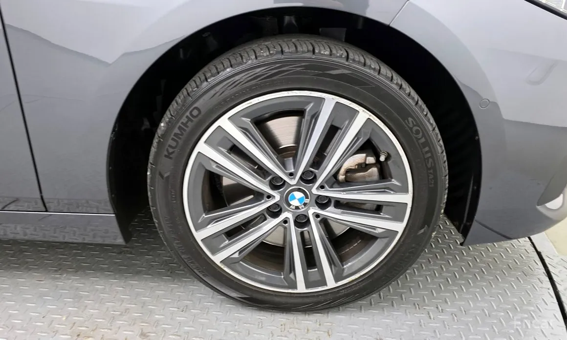 BMW 2 Series 2020 220i Advantage