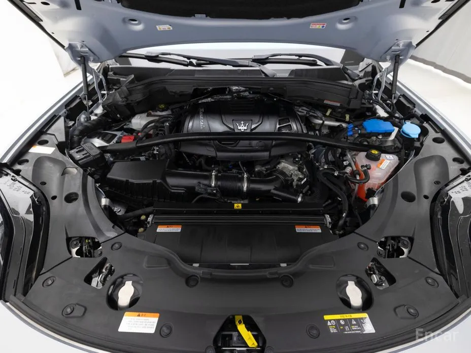 Фото 6 - Maserati Grecale