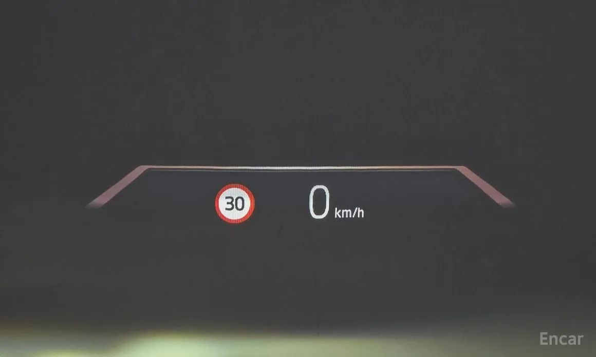 Фото 18 - BMW iX