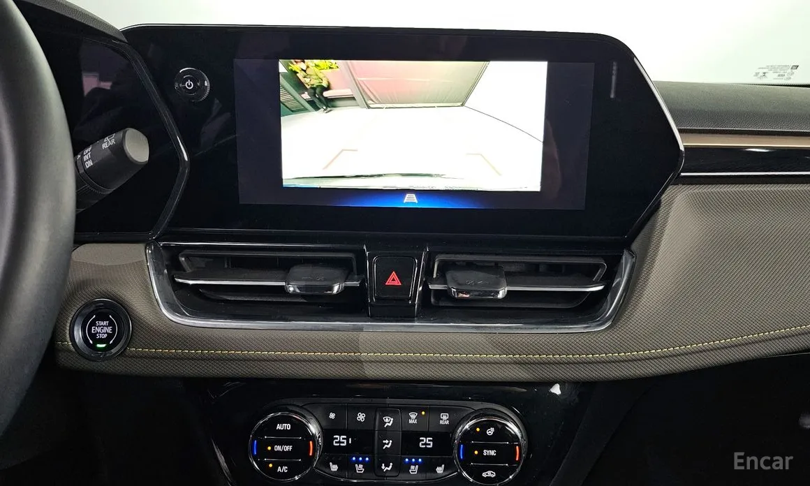 Фото 17 - Chevrolet Trailblazer