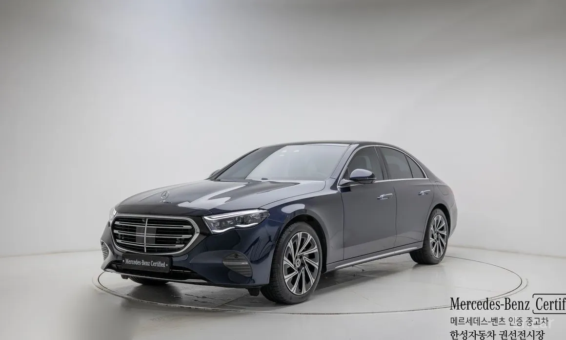 Фото 1 - Mercedes-Benz E-Class