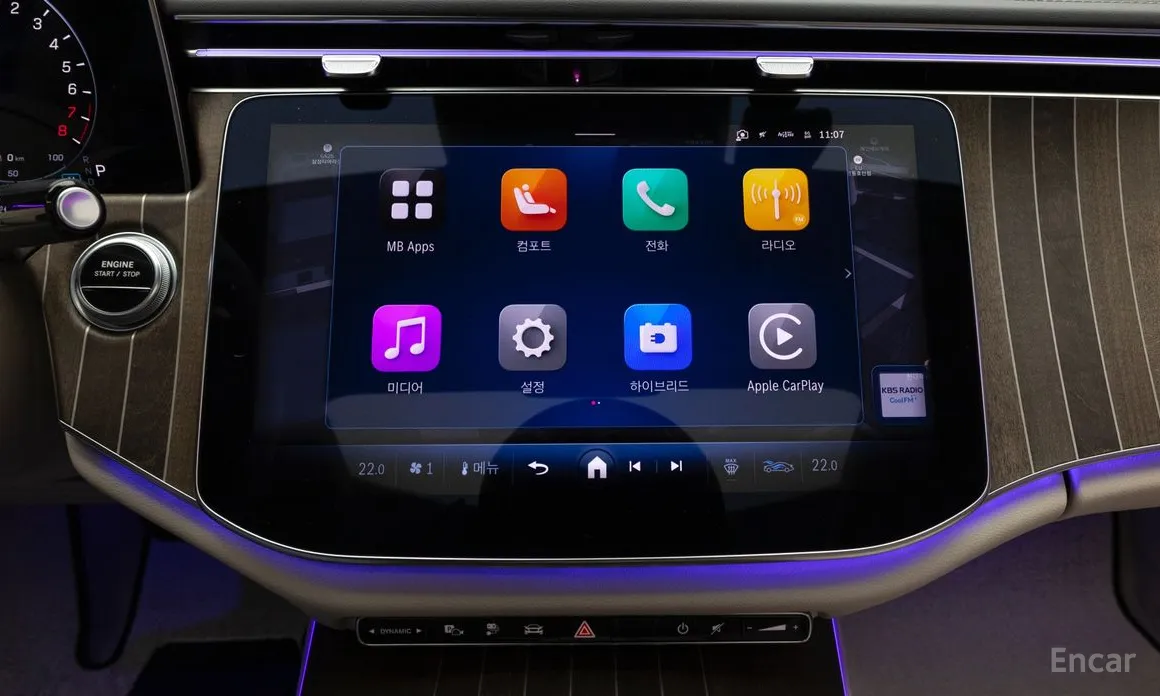 Фото 16 - Mercedes-Benz E-Class