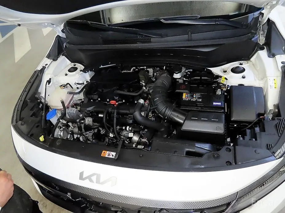 Фото 19 - Kia Seltos