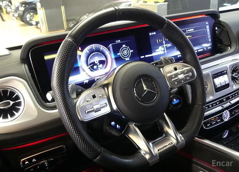 Фото 10 - Mercedes-Benz G-Class