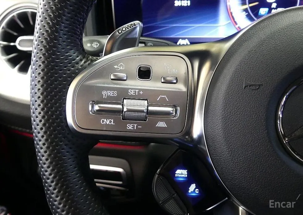 Фото 11 - Mercedes-Benz G-Class