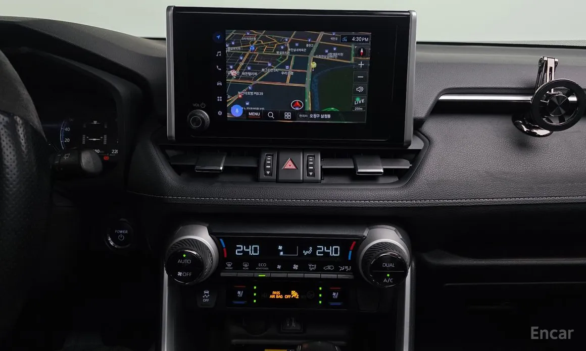 Photo 14 - Toyota RAV4