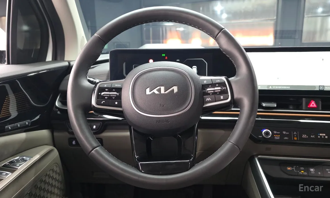 Фото 13 - Kia Carnival