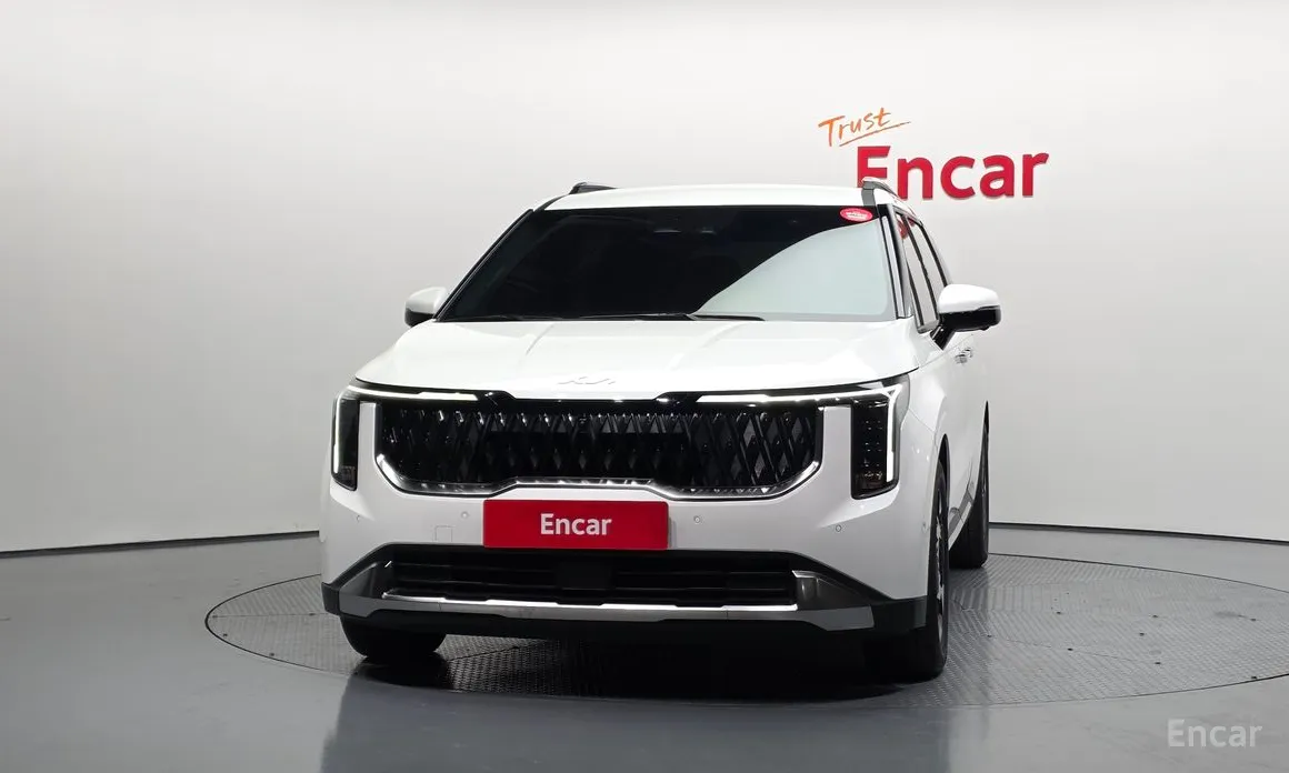 Фото 3 - Kia Carnival